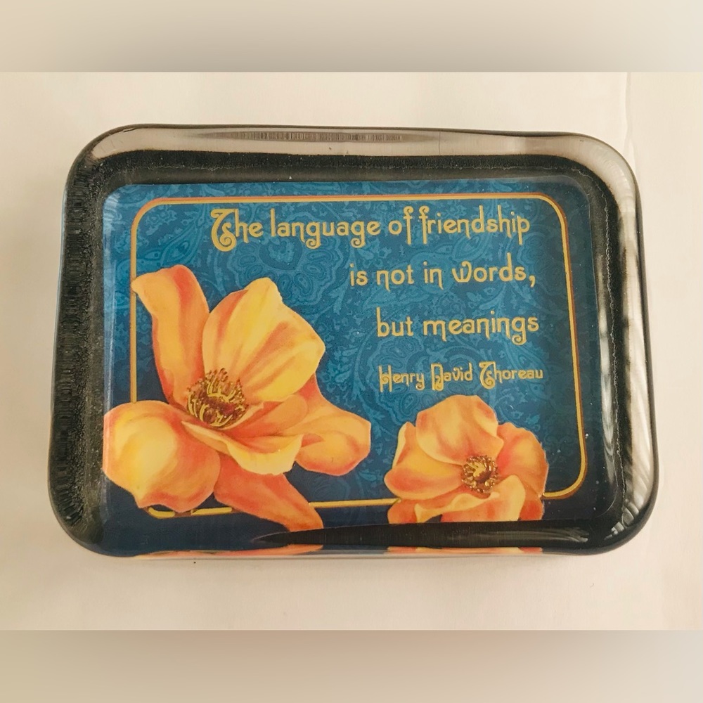 New Punch Studio Glass Paperweight Gold Foil Lettering Henry David Thoreau Quote - Picture 2 of 16